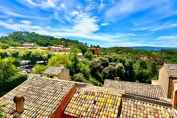 Toiture en tuiles dans le Var